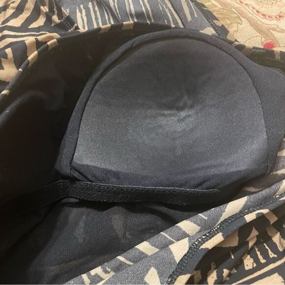 Sessa Women Size 12 One Piece Black/Tan Tribal Aztec Print Bathing Suit High Cut - Picture 4 of 7